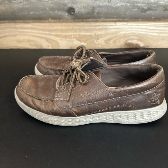 Skechers On the Go Boat Shoe GoGa Max Brown Leather Lace Up Men Size 11 Casual - Picture 2 of 9